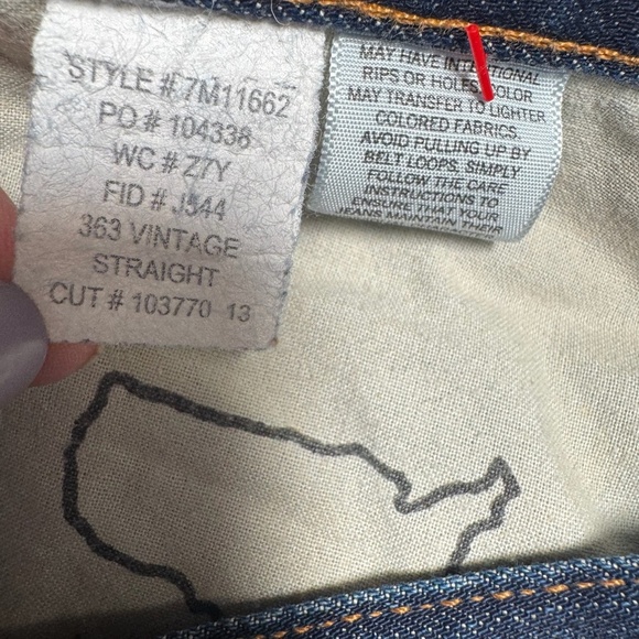 Lucky Brand Jeans Mens 34x30 Blue 363 Vintage Straight Dark Wash - Picture 6 of 15